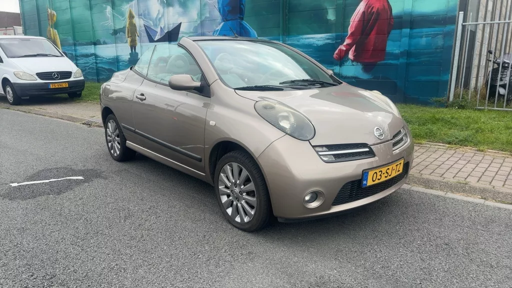 Nissan Micra C+C 1.6 Tekna Plus