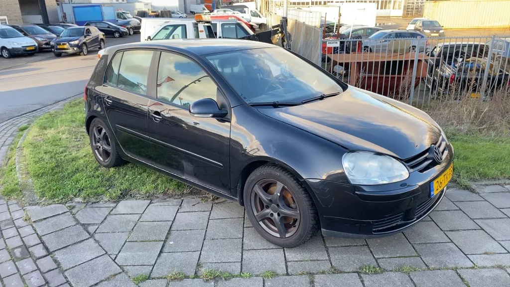 Volkswagen Golf 1.6 Turijn VERSNELLINGSBAK DEFECT